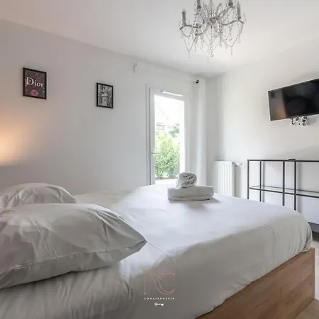 Disneyland-paris 4pers,wifi, Parking Chessy (Seine-et-Marne)